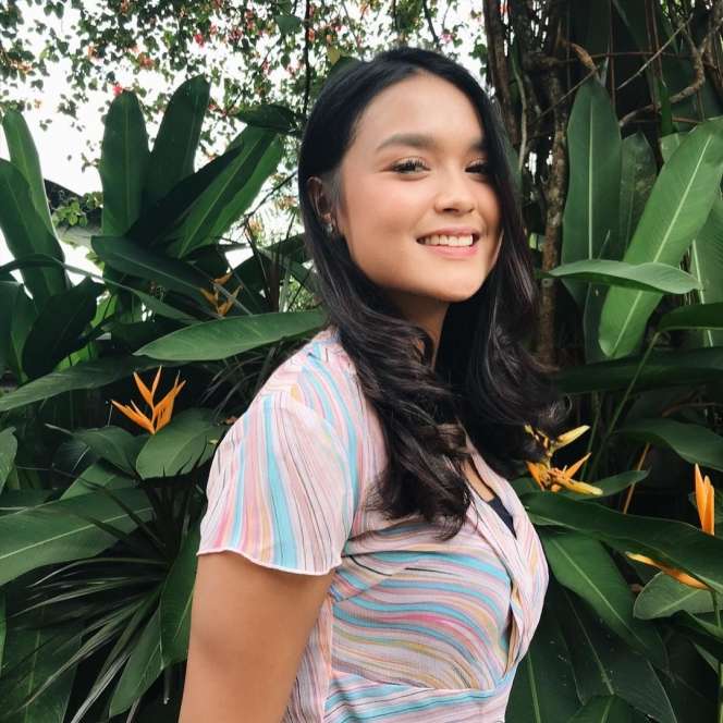 Penasaran Sosok Sebenarya si Cantik Hanna Kirana