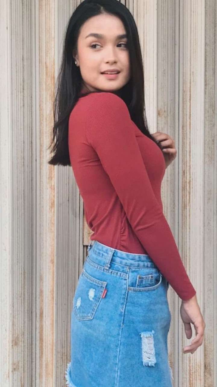 Penasaran Sosok Sebenarya si Cantik Hanna Kirana