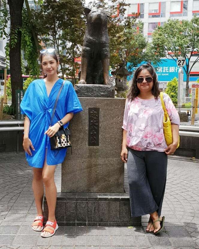 Deretan Artis yang Tak Bisa Dampingi Orangtua Saat Meninggal