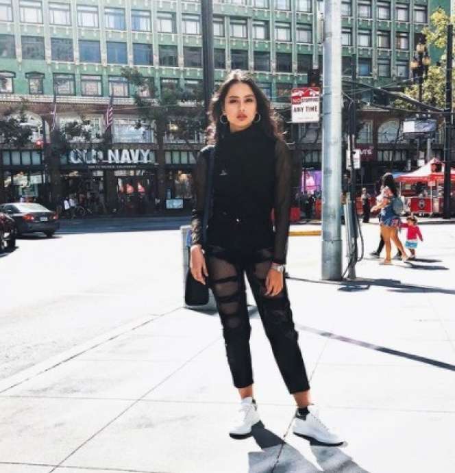 6 Pesona Amanda Khairunnisa Adik Maudy Ayunda, Tak Kalah Kece