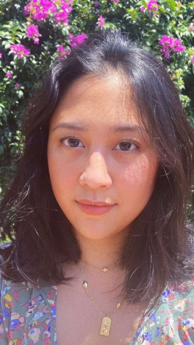 5 Potret Polos Sherina Munaf 