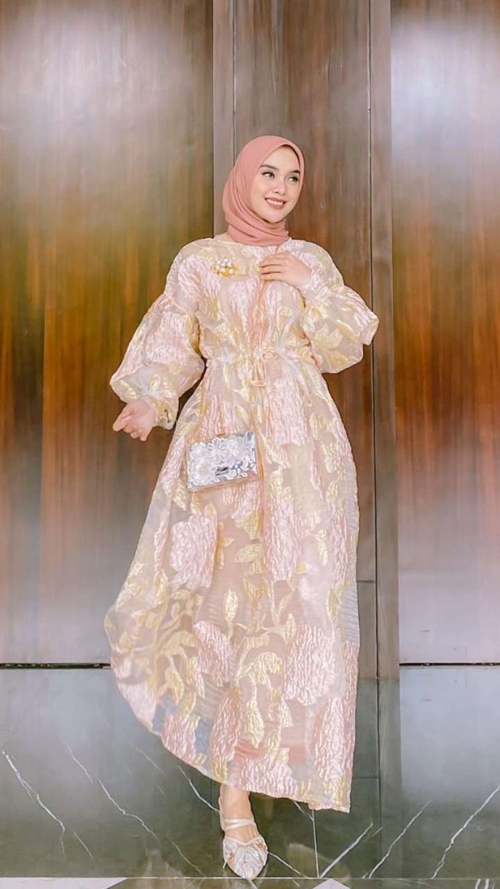 5 Style Hijab Kondangan ala Selebgram Tiqasya