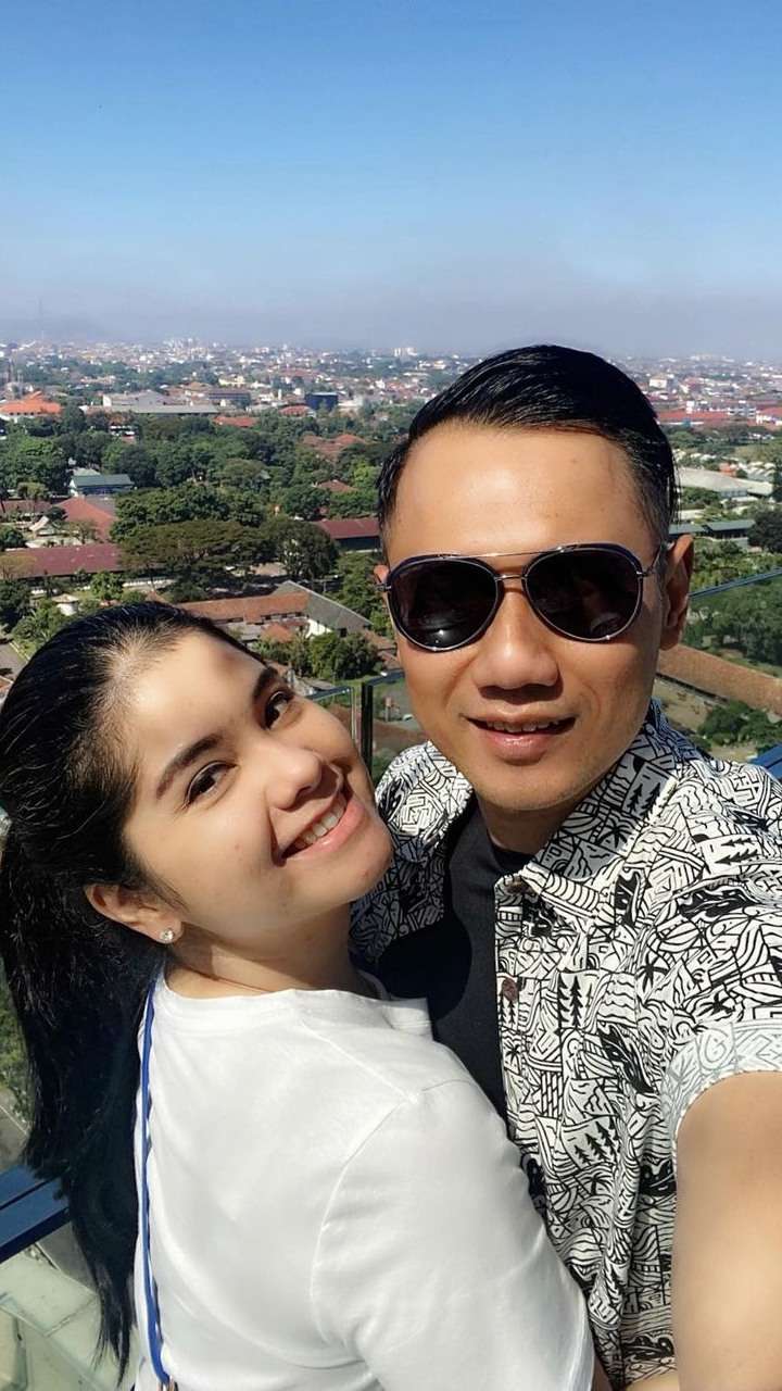 5 Wanita Cantik yang Berhasil Luluhkan Hati Putra Jenderal TNI