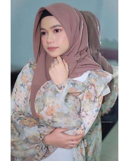 9 Potret Rara LIDA Tampil Berhijab, Dipuji Makin Cantik
