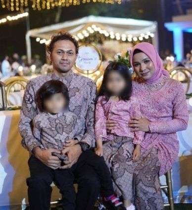 8 Potret Nova Pratiwi, Kakak Rizky Billar yang Jarang Tersorot