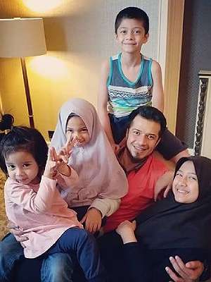 Lana Devina, Putri Primus dan Jihan Fahira yang Jarang Disorot