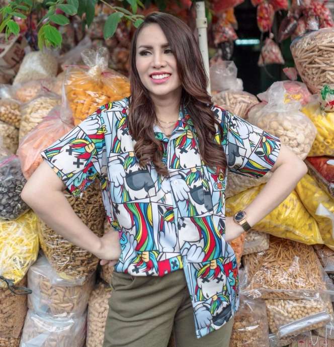 Antimainstream 5 Gaya OOTD Momo Geisha 