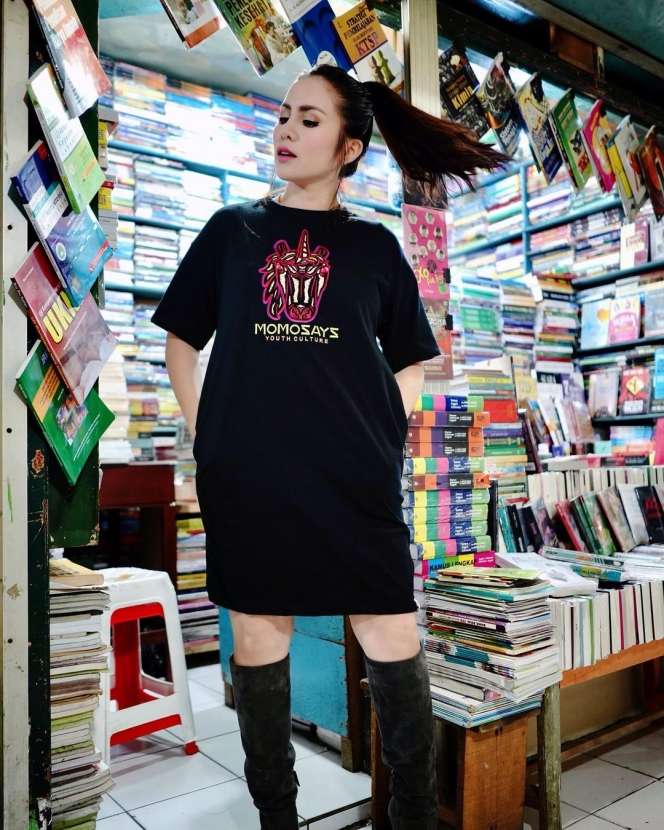 Antimainstream 5 Gaya OOTD Momo Geisha 