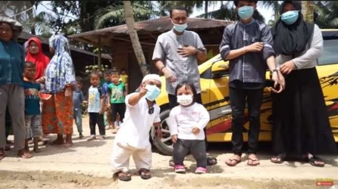 Bikin Syok, Ini 8 Potret Kondisi Rumah Ucok Baba di Kampung