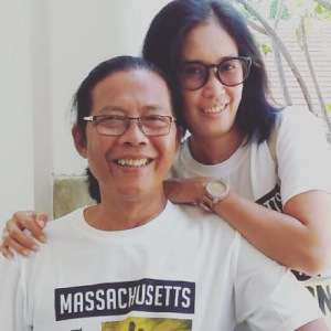 Jauh dari Sorotan, Potret Mesra Jaka Jinny Oh Jinny dan Istri