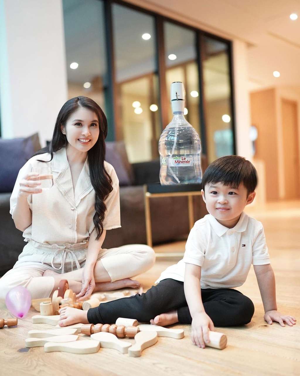 9 Anak Seleb Jadi Model Endorse Sejak Bayi, Ini Paling Laris!