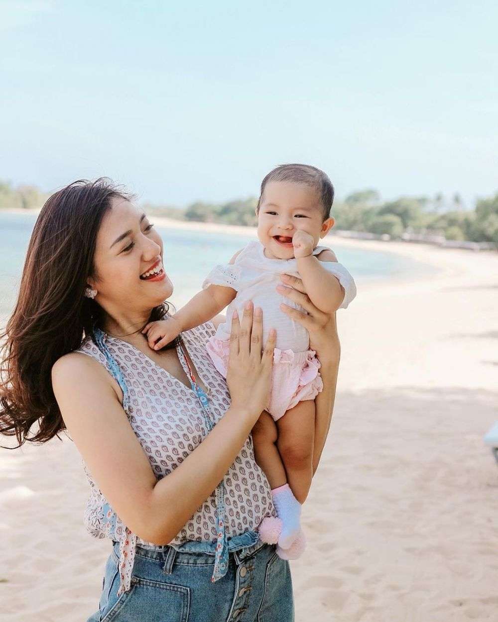 9 Anak Seleb Jadi Model Endorse Sejak Bayi, Ini Paling Laris!