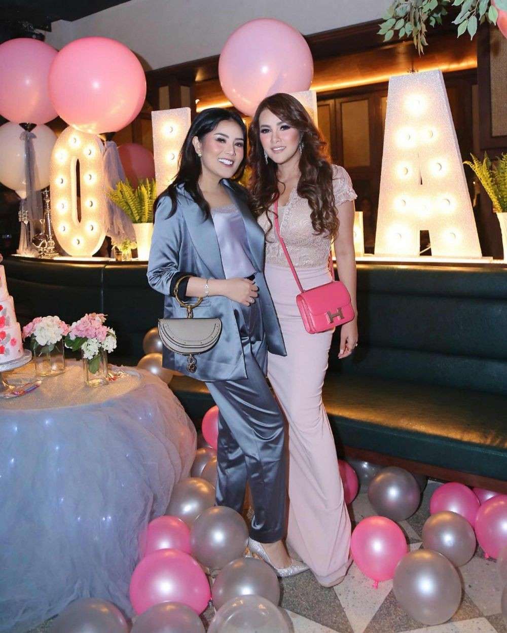Potret Akrab Olla Ramlan dan Nindy, Kabarnya Sedang Tak Akur!