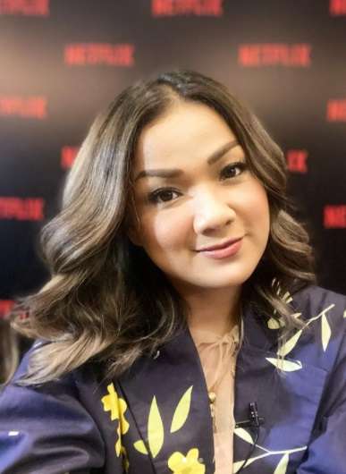 6 Seleb Ini Dulunya Dikenal Tomboy, Kini Tampil Feminim