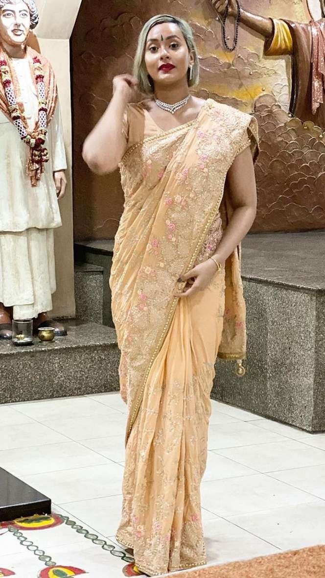 5 Seleb Cantik Ternyata Punya Darah India