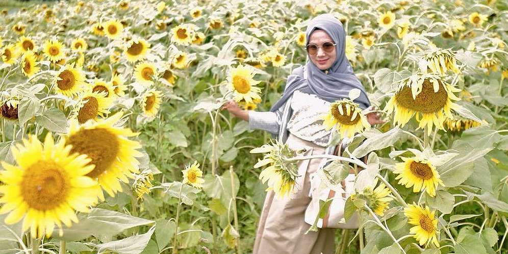 Sosok Nova Pratiwi Kakak Rizky Billar yang Gayanya Disorot