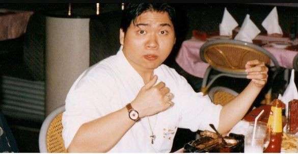 10 Foto Masa Muda Presenter Pria, Deddy Corbuzier Bikin Heran