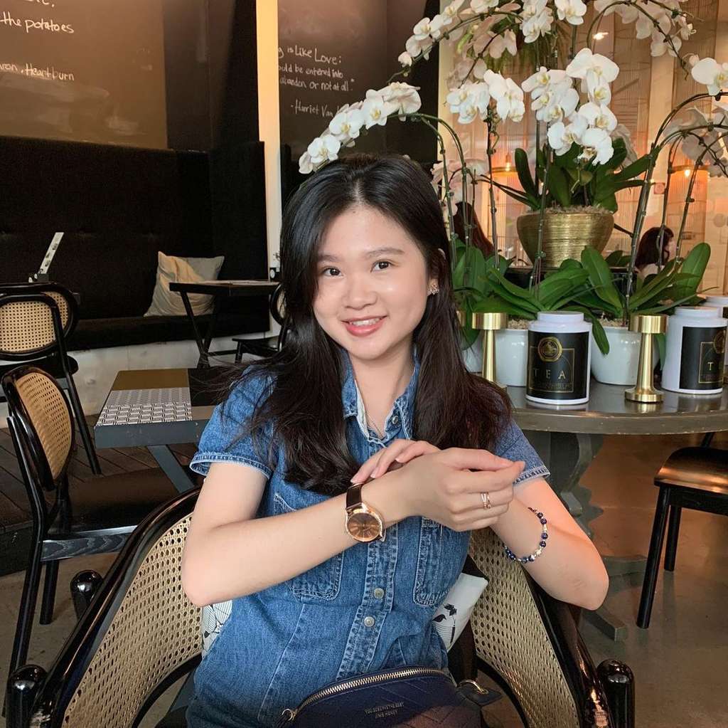 7 Foto Terbaru Felicia Tissue Bikin Heboh