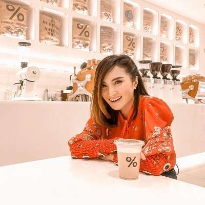 Geger! 7 Potret Penampilan Terbaru Kiki Amalia Jelang Usia 40