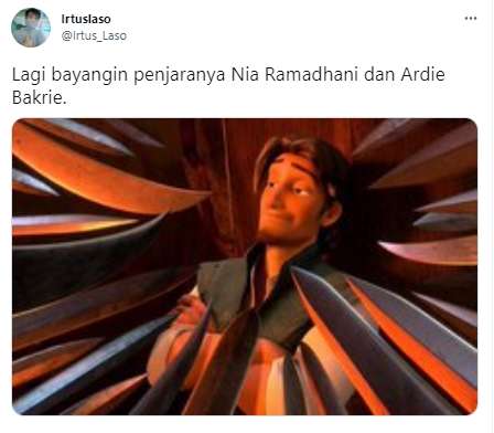 11 Cuitan Lucu Netizen Nia Ramadhani Ditangkap karena Narkoba