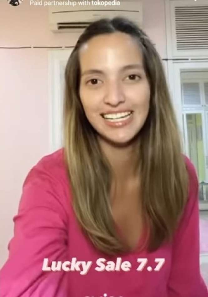 10 Foto Nia Ramadhani Sebelum Ditangkap, Wajah Pucat Disorot!