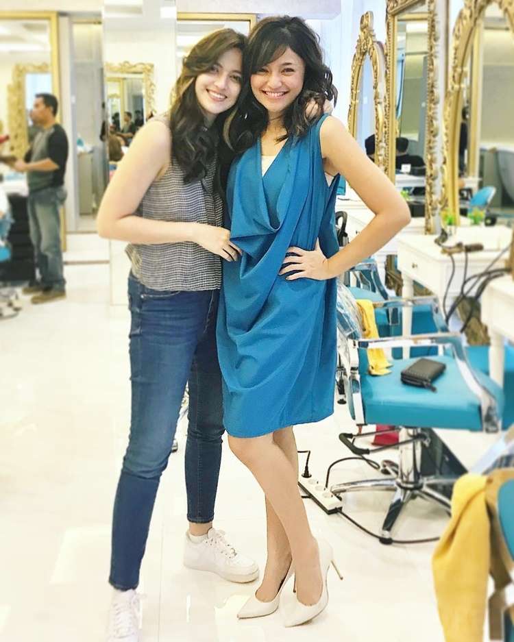 10 Potret Persahabatan Nia Ramadhani & Marshanda, Bikin Haru!
