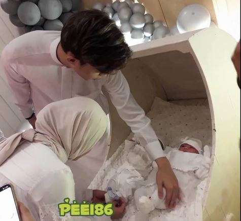 10 Momen Manis Aqiqah Anak Pertama Dinda Hauw & Rey Mbayang