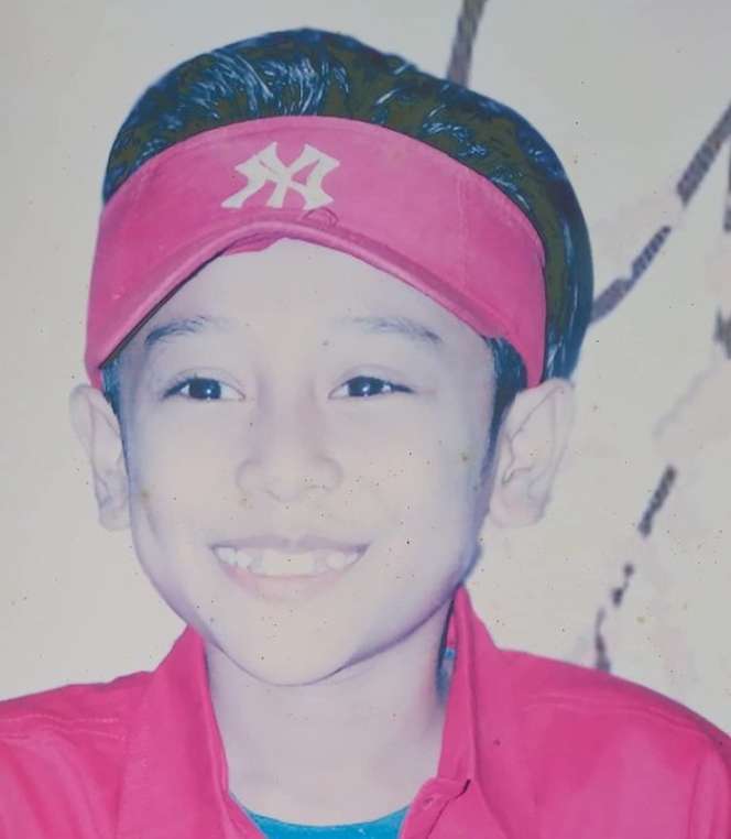 7 Foto Lawas Rizky Billar Jarang Terekspos, Bikin Melongo!