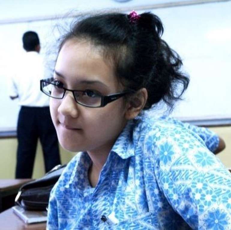 10 Foto Lawas Selebgram Semasa Sekolah, Sisca Kohl Disorot!