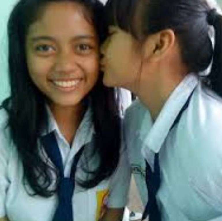 10 Foto Lawas Selebgram Semasa Sekolah, Sisca Kohl Disorot!