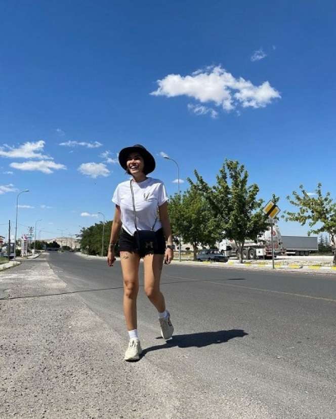 10 Momen Seru Nikita Mirzani Liburan ke Turki, Bikin Salfok