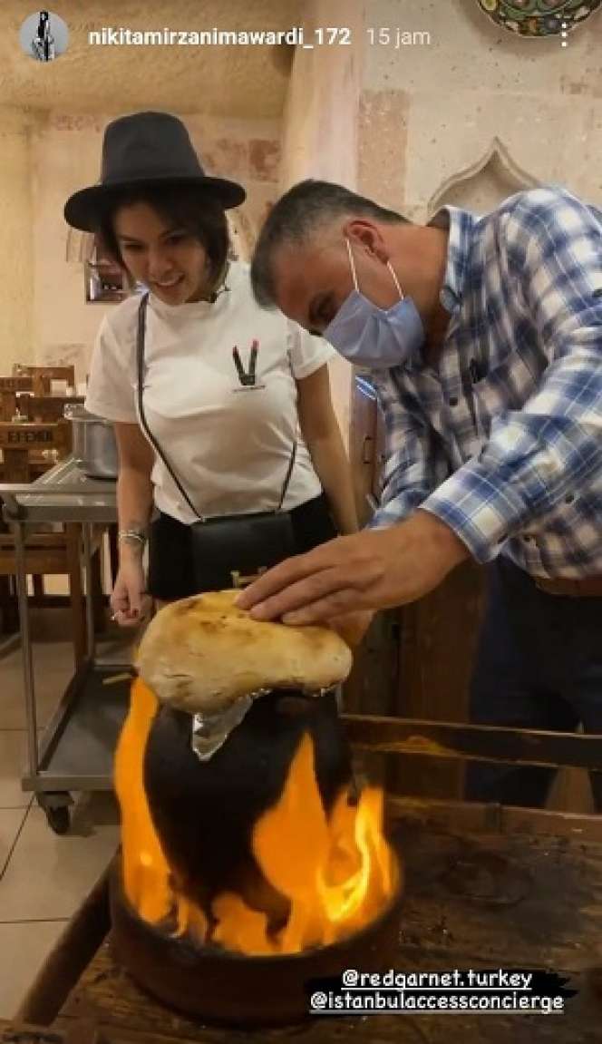 10 Momen Seru Nikita Mirzani Liburan ke Turki, Bikin Salfok