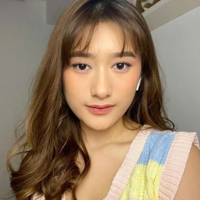 7 Foto Amanda Caesa Makin Cantik usai Hempas Billy Syahputra