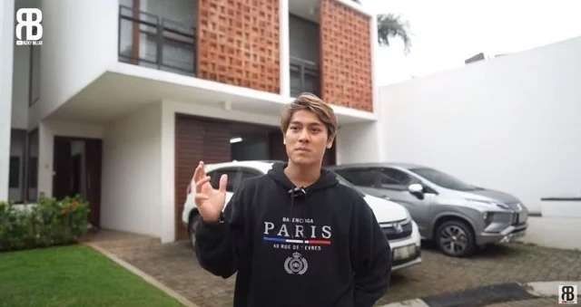10 Foto Rumah Mewah Rizky Billar, Bakal Dihuni Bareng Lesty