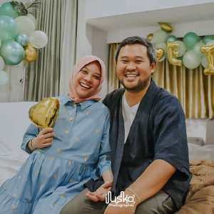 5 Artis Hamil di Usia 40, Ada yang Dipunggungi Suami