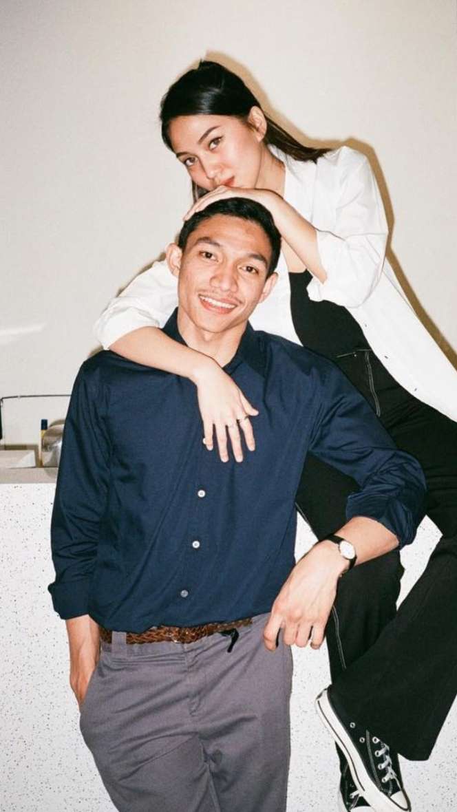 5 Gaya Selebgram Rachel Theresia, Sekarang Jadi Mantu Menteri