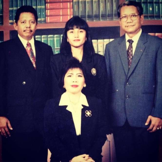 Potret Lawas Herdiana Kiehl, Ibunda Cinta Laura Ramai Disorot