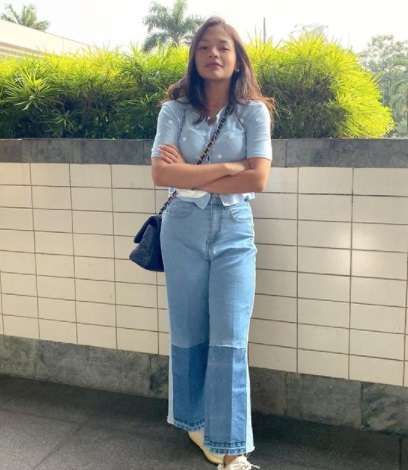 6 Potret Terbaru Amel Carla, Penampilannya Bikin Melongo