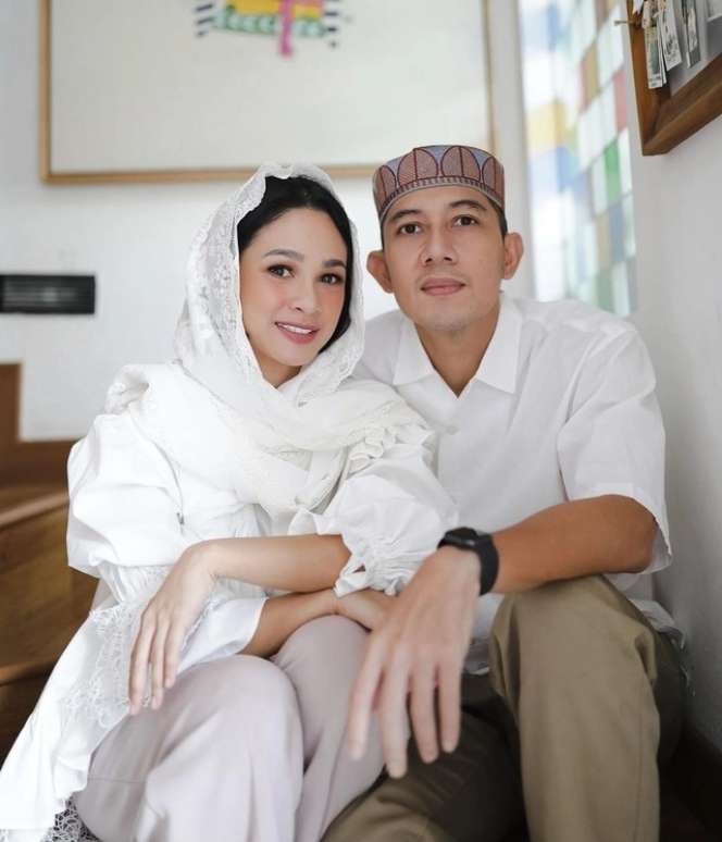 8 Gaya Modis Artis Rayakan Idul Adha, Nagita Slavina Disorot!