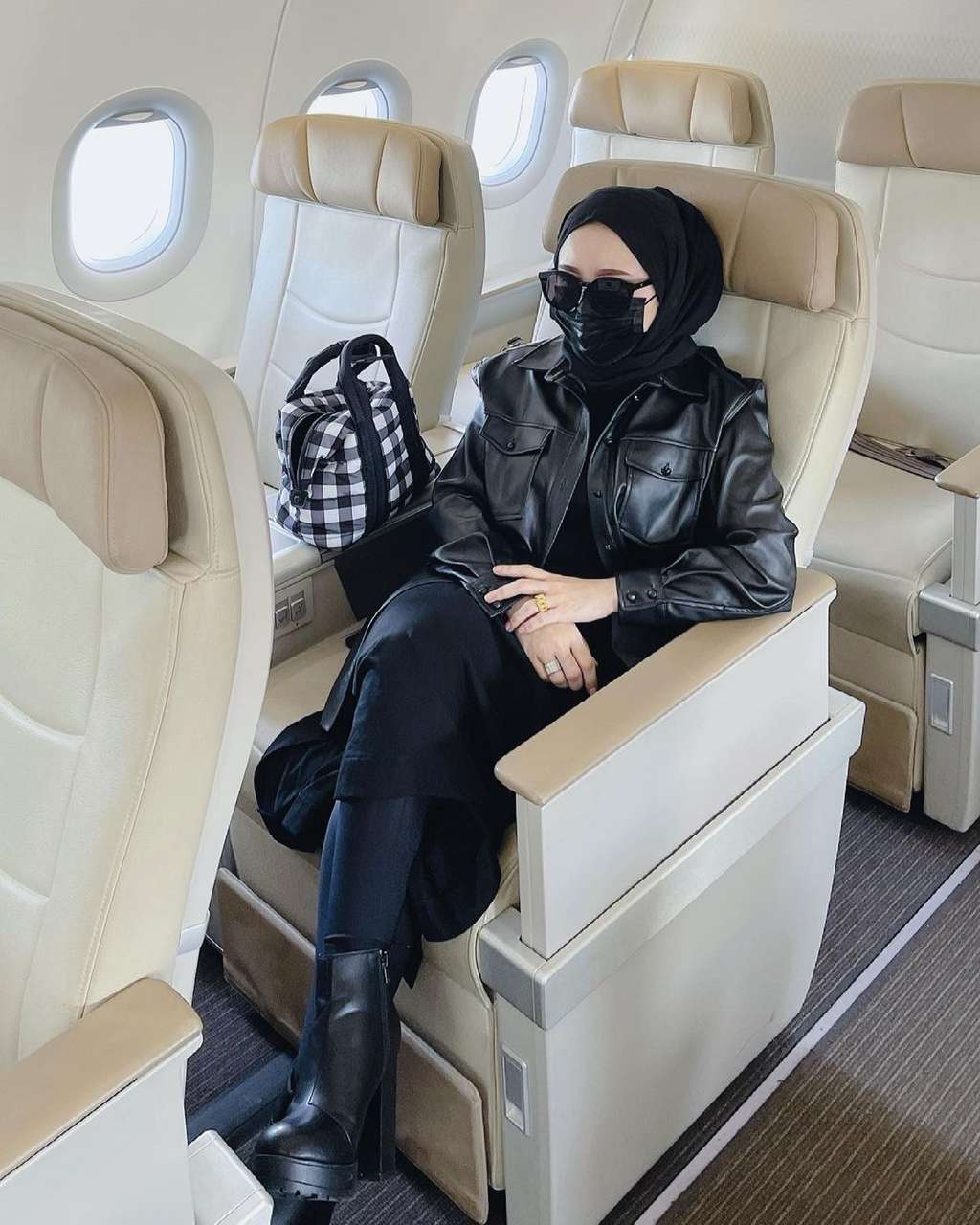 8 Foto Herlin Kenza, Selebgram Aceh Sedang Ramai Jadi Sorotan