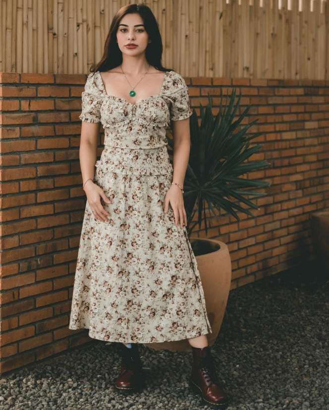 8 Foto Nora Istri Jerinx SID Dandan Ala Gal Gadot, Mirip Abis!