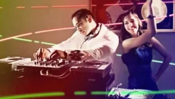 9 Foto Lawas Artis Saat Prewedding, Nia Ramadhani-Ardi Disorot