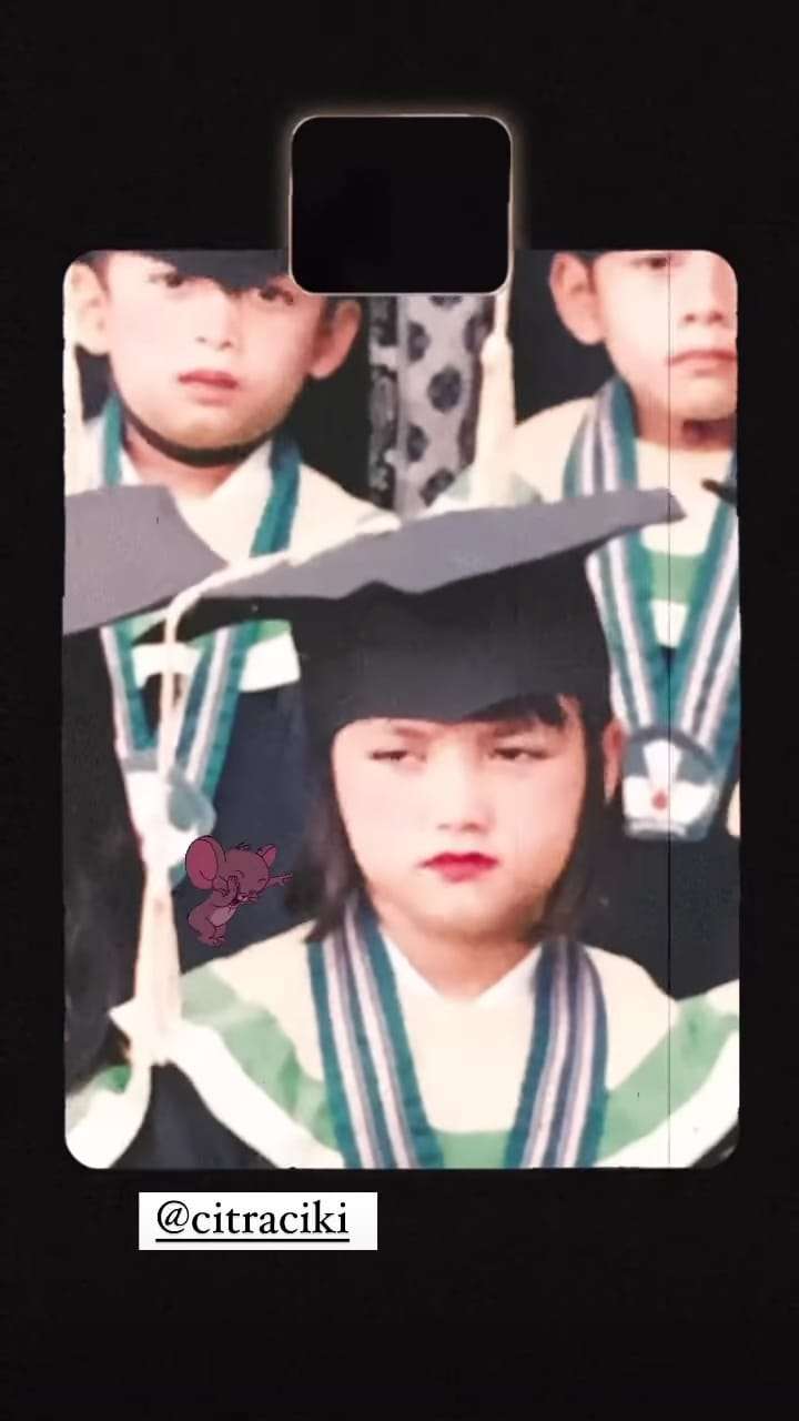 7 Foto Wisuda TK Artis Jarang Disorot, Rizky Billar Bikin Syok