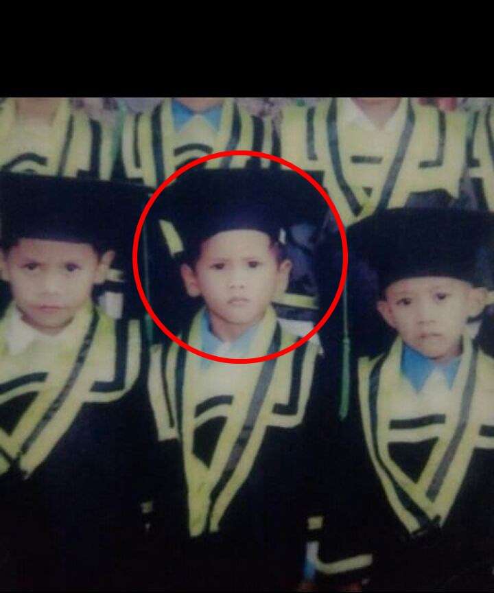 7 Foto Wisuda TK Artis Jarang Disorot, Rizky Billar Bikin Syok