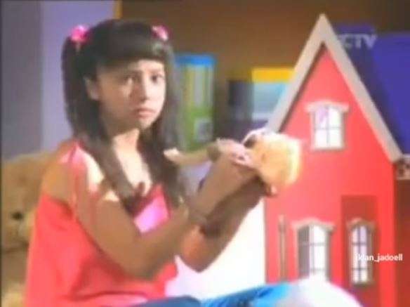 8 Foto Jadul Artis Pas Jadi Bintang Iklan, Raffi & Ayu Disorot