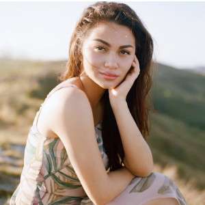 Adu Cantik Ariel Tatum VS Anya Geraldine, Ngerebutin Gading