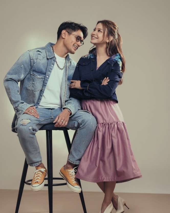 Potret Mesra Afgan dan Rossa, Teman Rasa Pacar!