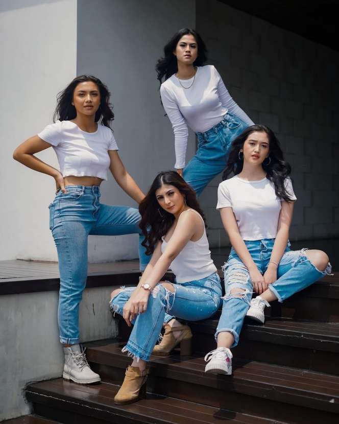 9 Foto Kekompakan Geng SRAH, Persahabatannya Bikin Iri