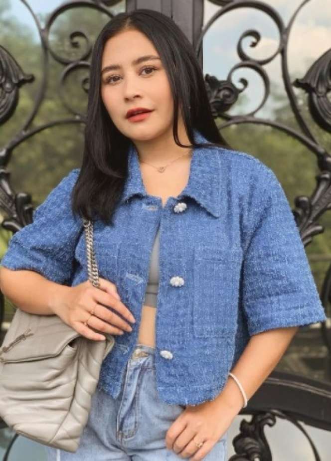 Bukan Artis, 6 Seleb Ini Dulunya Punya Cita-Cita Terpendam