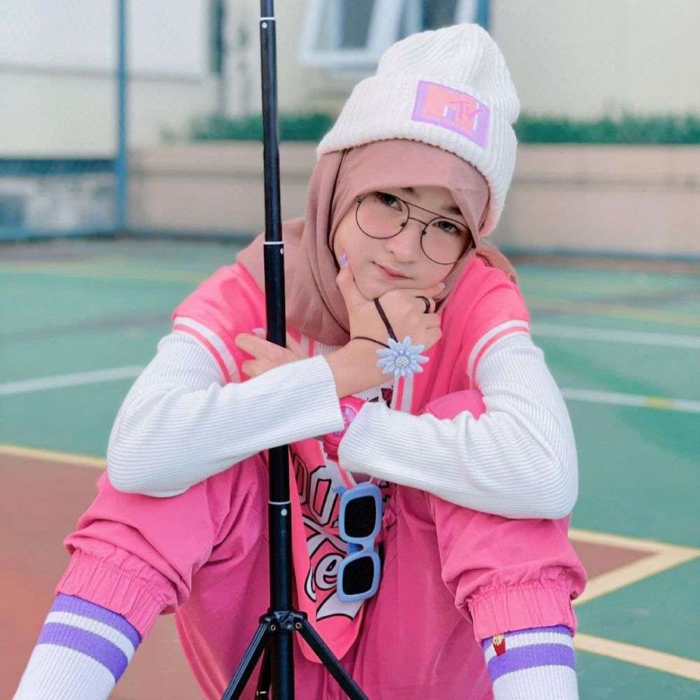 10 Potret Juyy Putri, Dihujat Usai Gelar Pesta Ultah saat PPKM